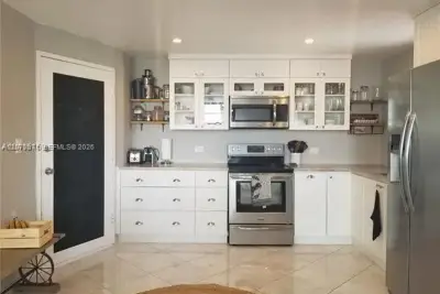 1301 NE Miami Gardens Dr #1215W, Miami: photo 1 of 22