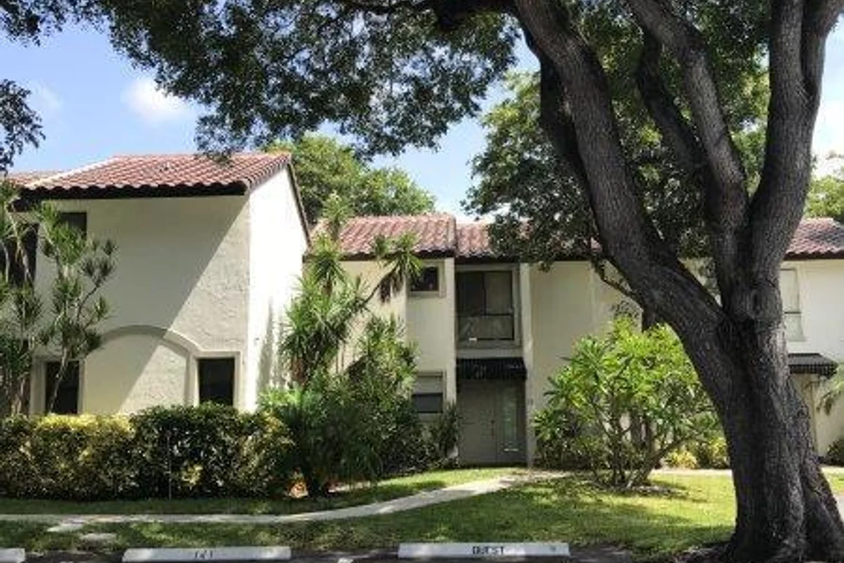 7200 NW 2nd Ave #0680, Boca Raton: photo 1 of 14
