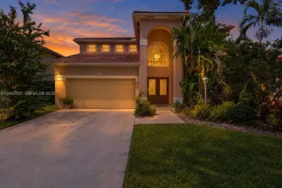 1268 NW 144th Ter, Pembroke Pines: photo 1 of 47