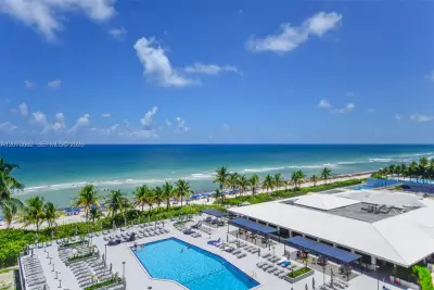1950 S Ocean Dr #7G, Hallandale Beach: photo 1 of 43