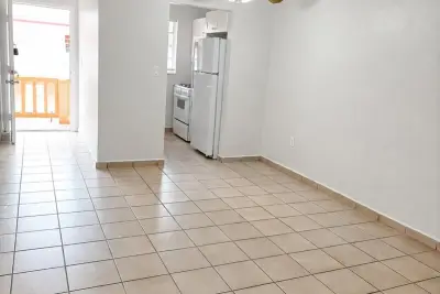 4655 Palm Ave #205, Hialeah: photo 1 of 13