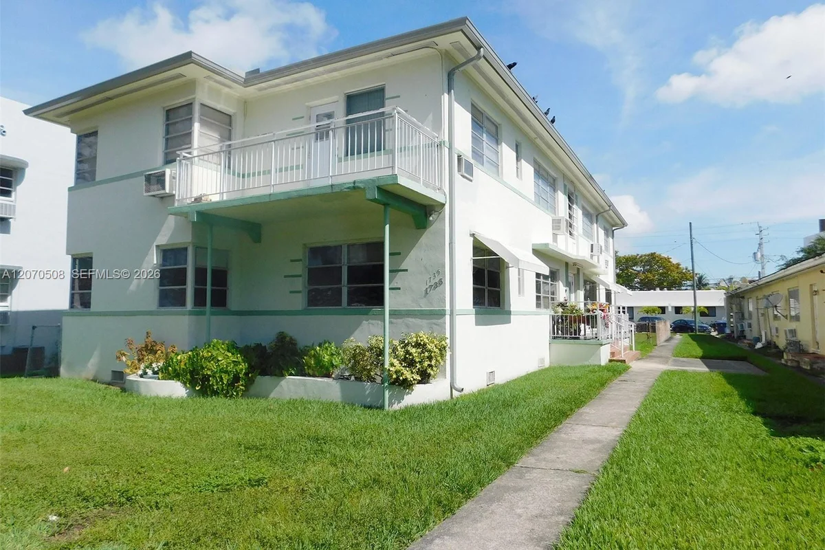 1735 Marseille Dr #2, Miami Beach: photo 1 of 26