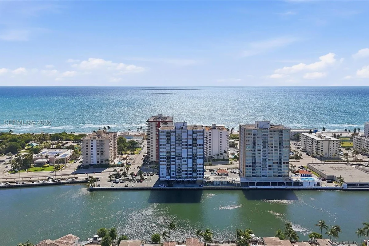 1400 S Ocean Dr #205, Hollywood: photo 1 of 44