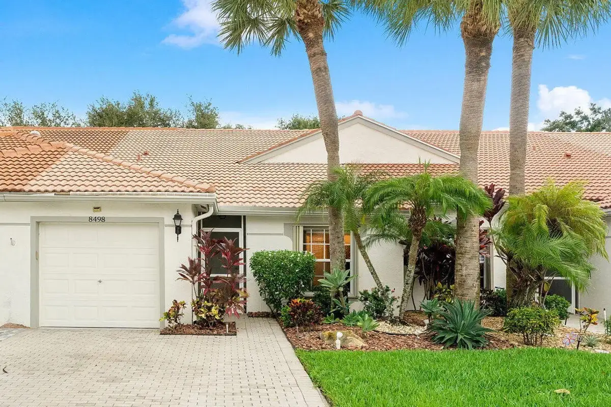 8498 Logia Cir, Boynton Beach: photo 1 of 30