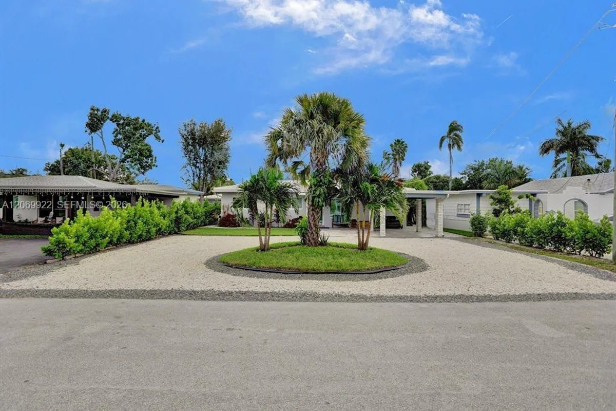1580 NE 34th St, Oakland Park: photo 1 of 39
