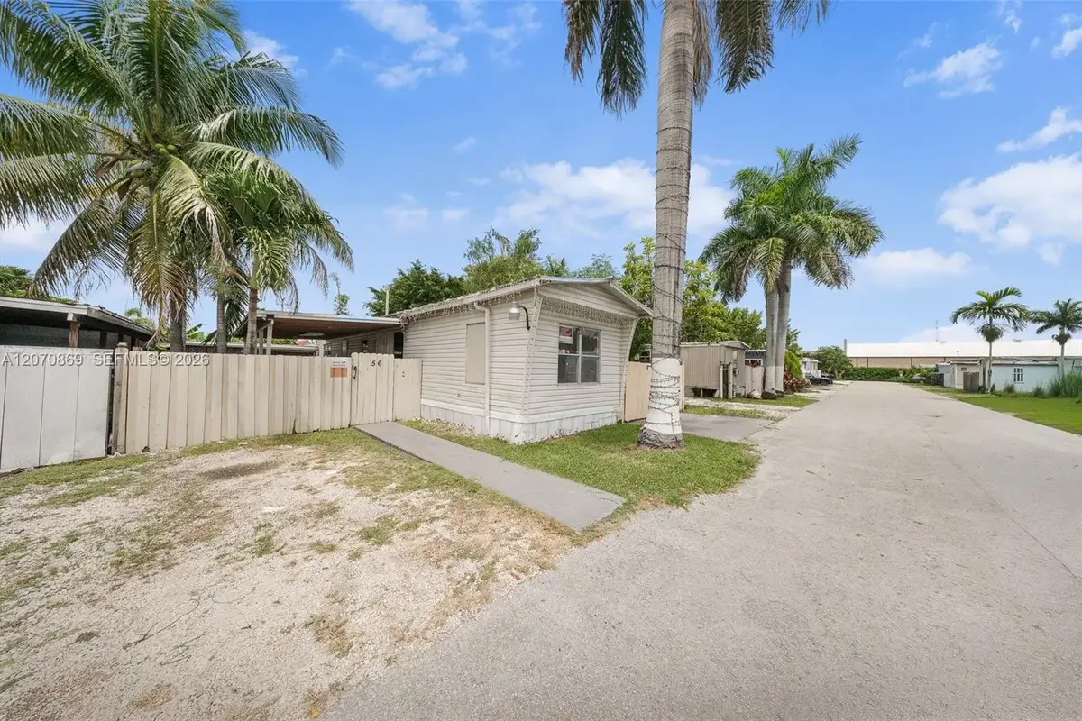 451 SE 8th St #lot 56, Homestead: photo 1 of 12