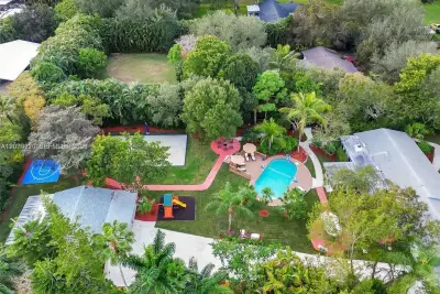 14330 SW 20th St, Davie: photo 1 of 72