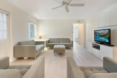 235 Pine Hov Cir #A-2, Lake Worth: photo 1 of 38
