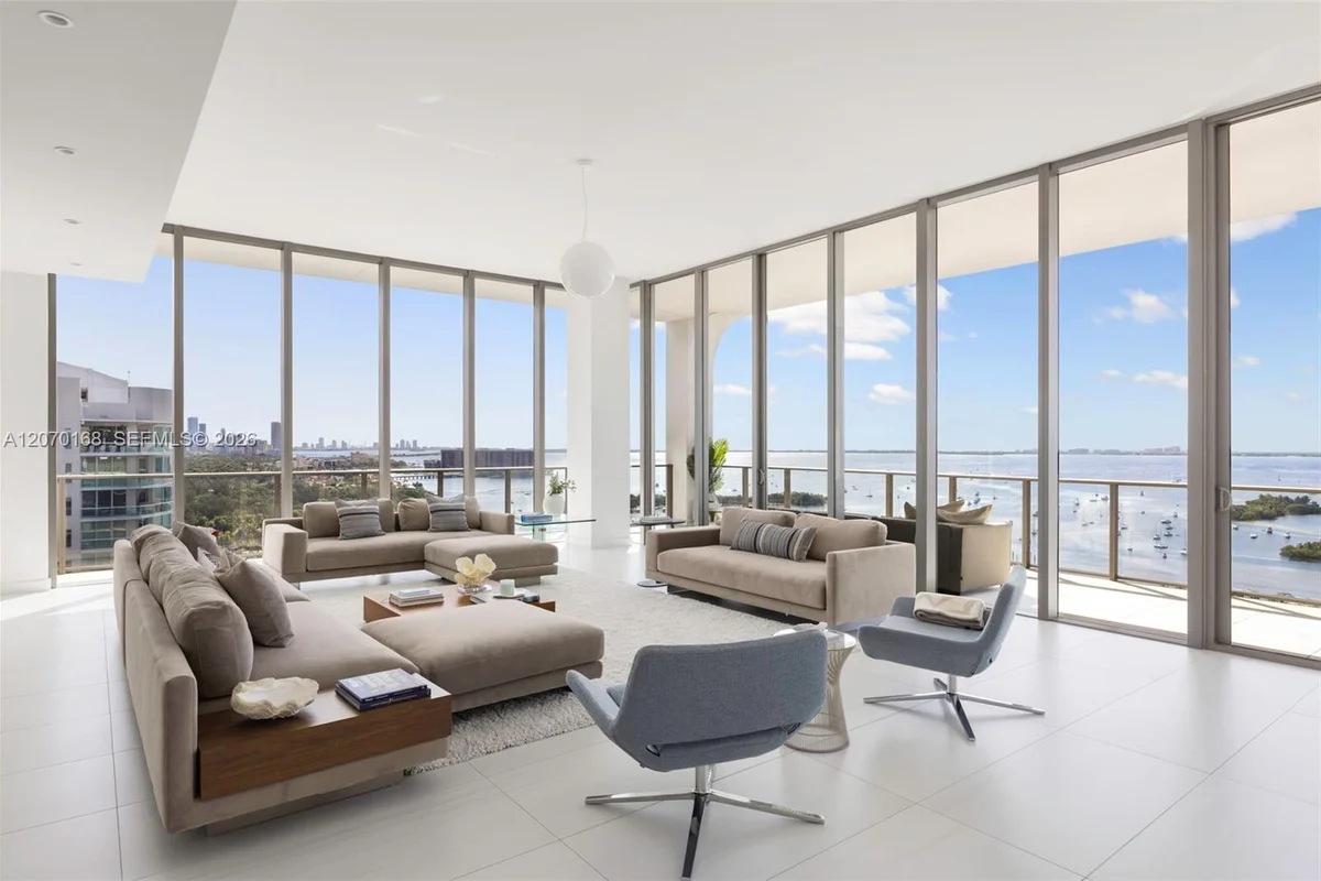 2655 S Bayshore Dr #1801-02, Miami: photo 1 of 83