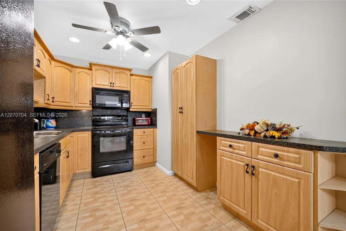 1055 NW 83rd Ave #C47, Plantation: photo 1 of 55