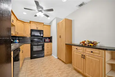 1055 NW 83rd Ave #C47, Plantation: photo 1 of 55
