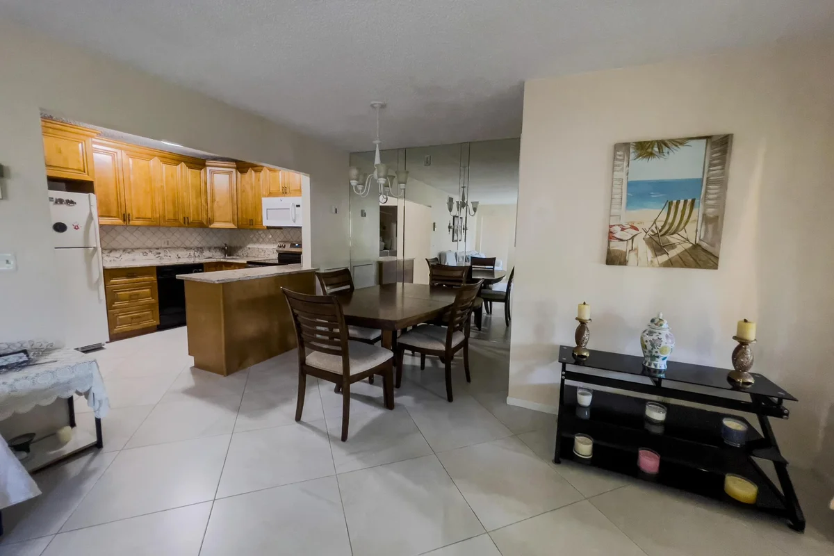 309 Pine Ridge Cir #A-1, Greenacres: photo 1 of 25