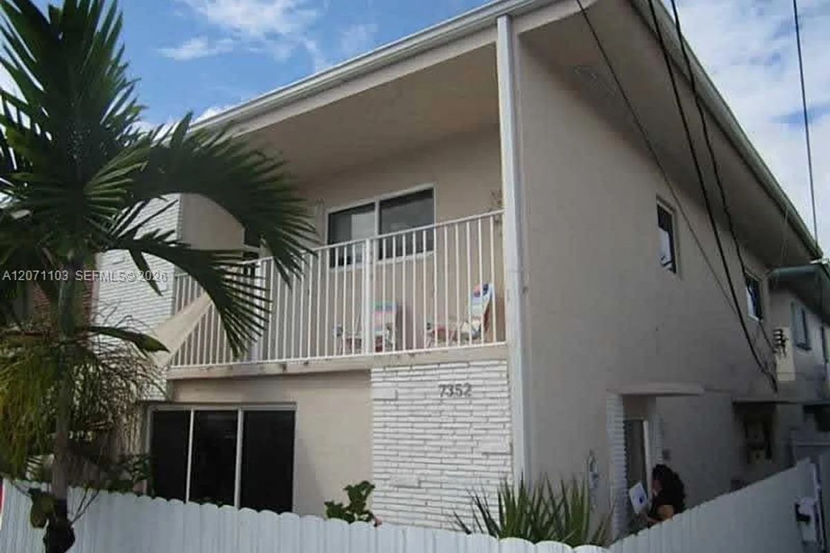 7350 Gary Ave, Miami Beach: photo 1 of 1