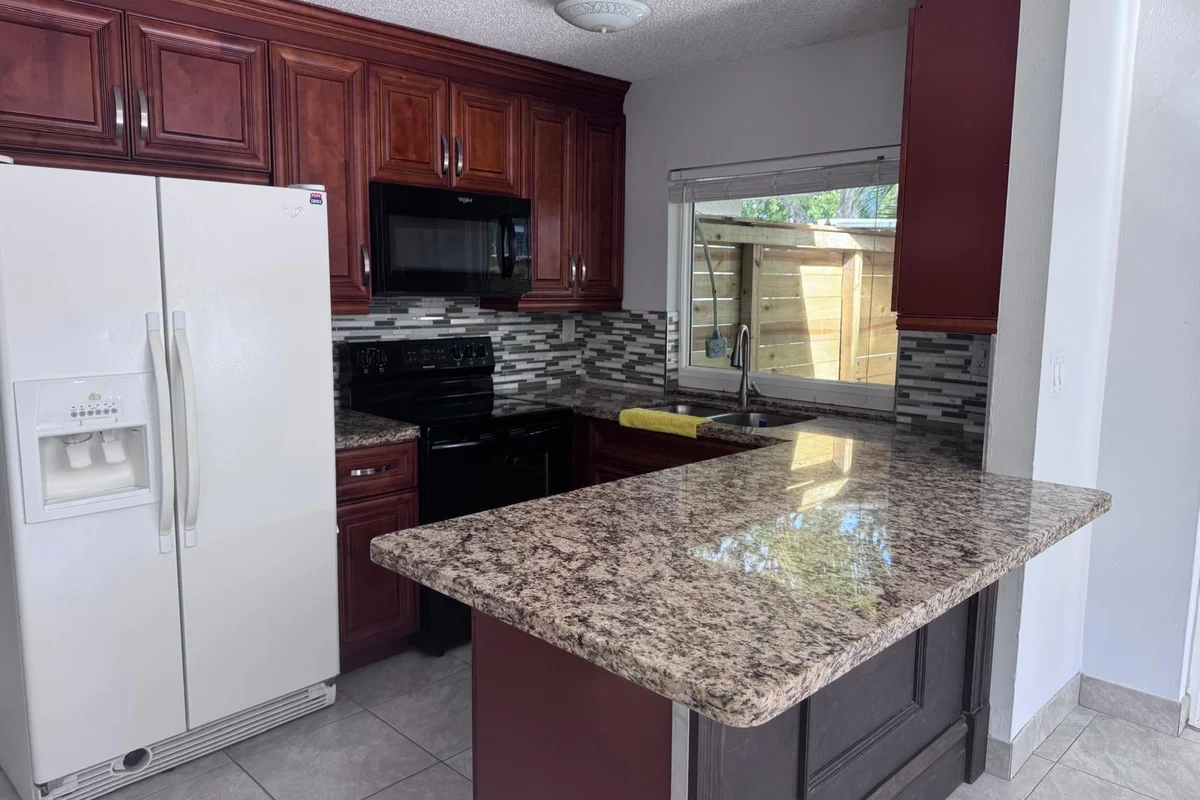 3004 NW 4th Ter #4-141, Pompano Beach: photo 1 of 1