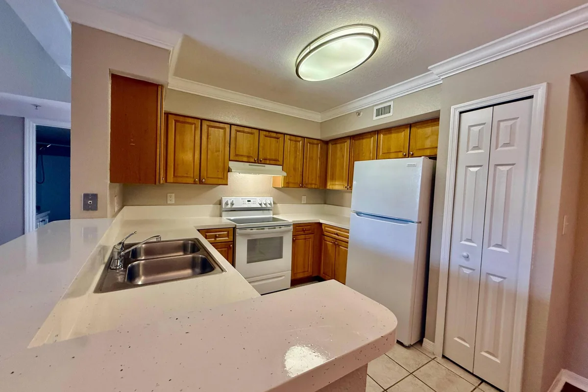 15155 Michelangelo Blvd #208, Delray Beach: photo 1 of 18