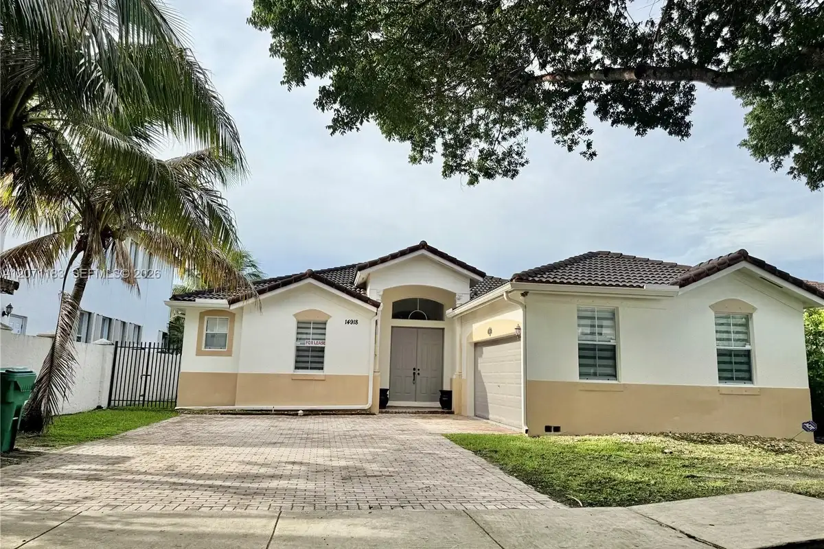 14918 SW 15th Ln, Miami: photo 1 of 30