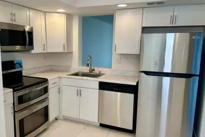 7664 NW 18th St #208, Margate: photo 1 of 31