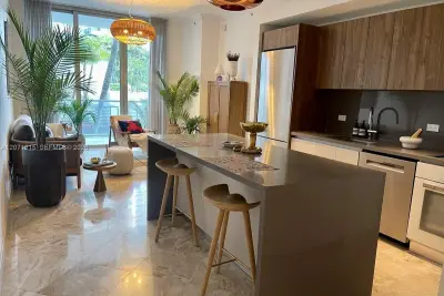 3470 E Coast Ave #H0806, Miami: photo 1 of 27