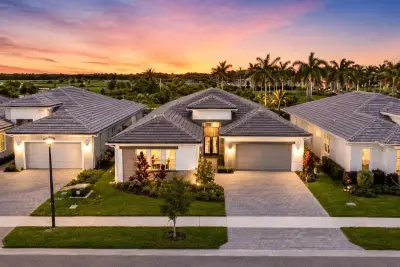 12172 Waterstone Cir, Palm Beach Gardens: photo 1 of 76