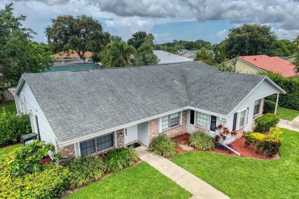 1350 Riverside Cir #1, Wellington: photo 1 of 43