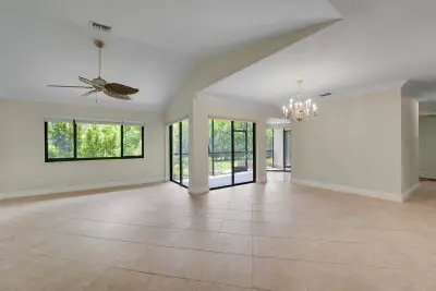 13 Lexington Ln E #A, Palm Beach Gardens: photo 1 of 27