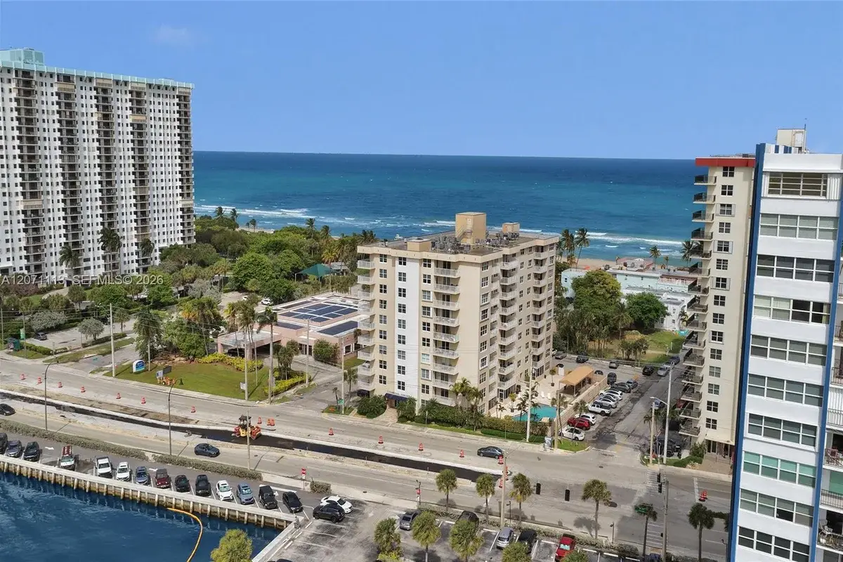 1401 S Ocean Dr #302, Hollywood: photo 1 of 43