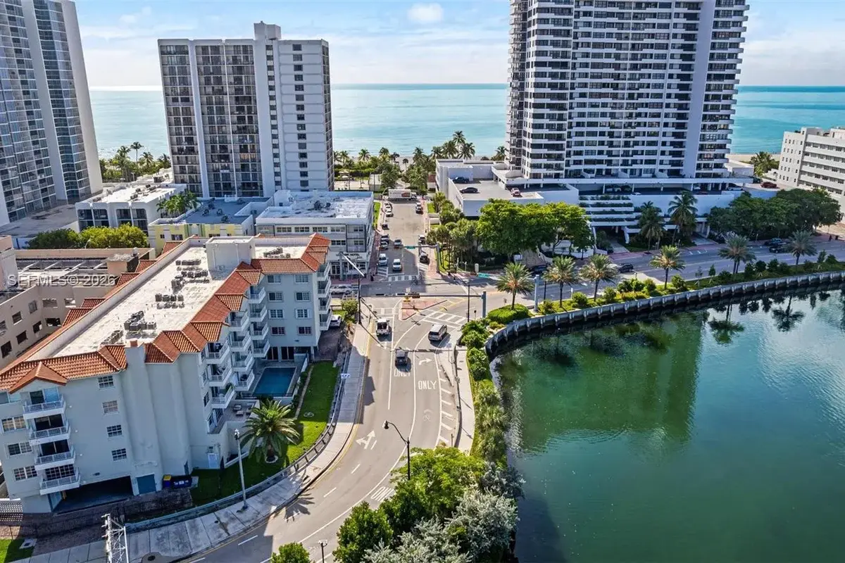 2600 Collins Ave #204, Miami Beach: photo 1 of 22