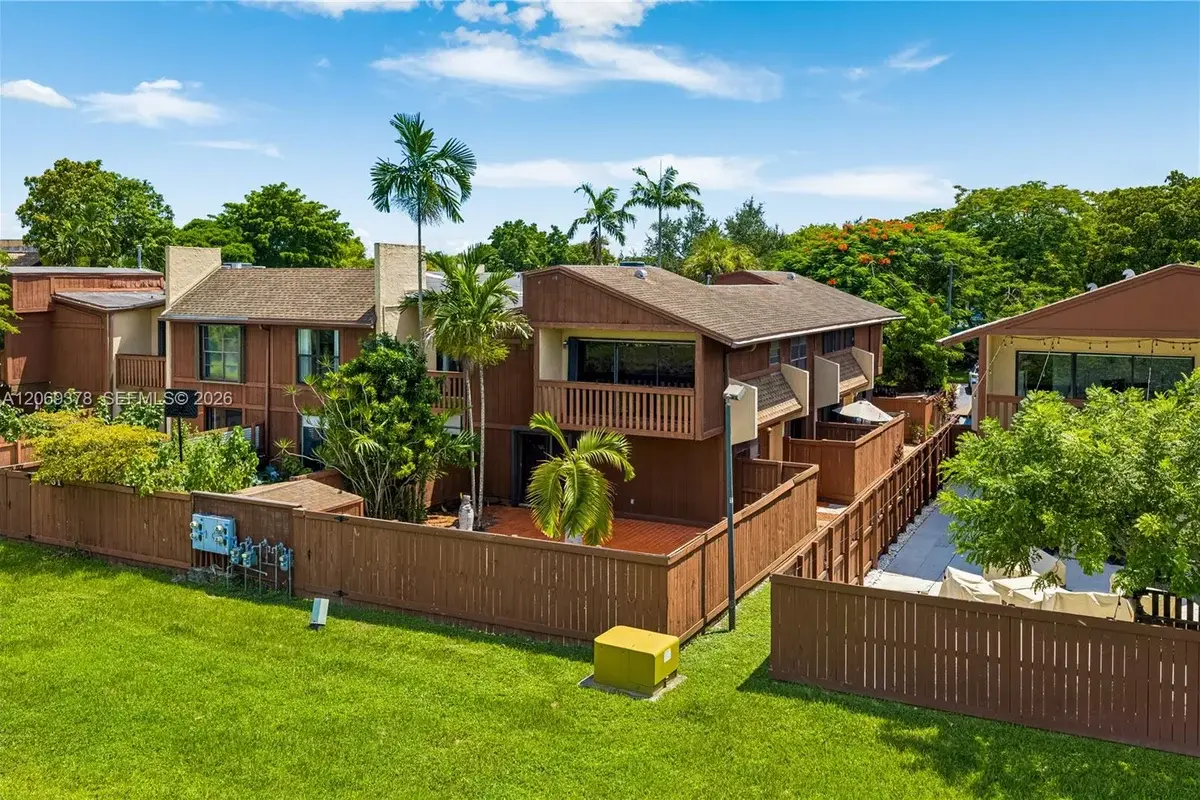 6231 SW 116th Pl #A, Miami: photo 1 of 30