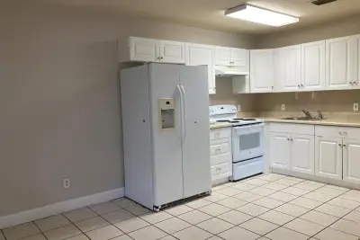 6124 Lincoln St #N, Hollywood: photo 1 of 14