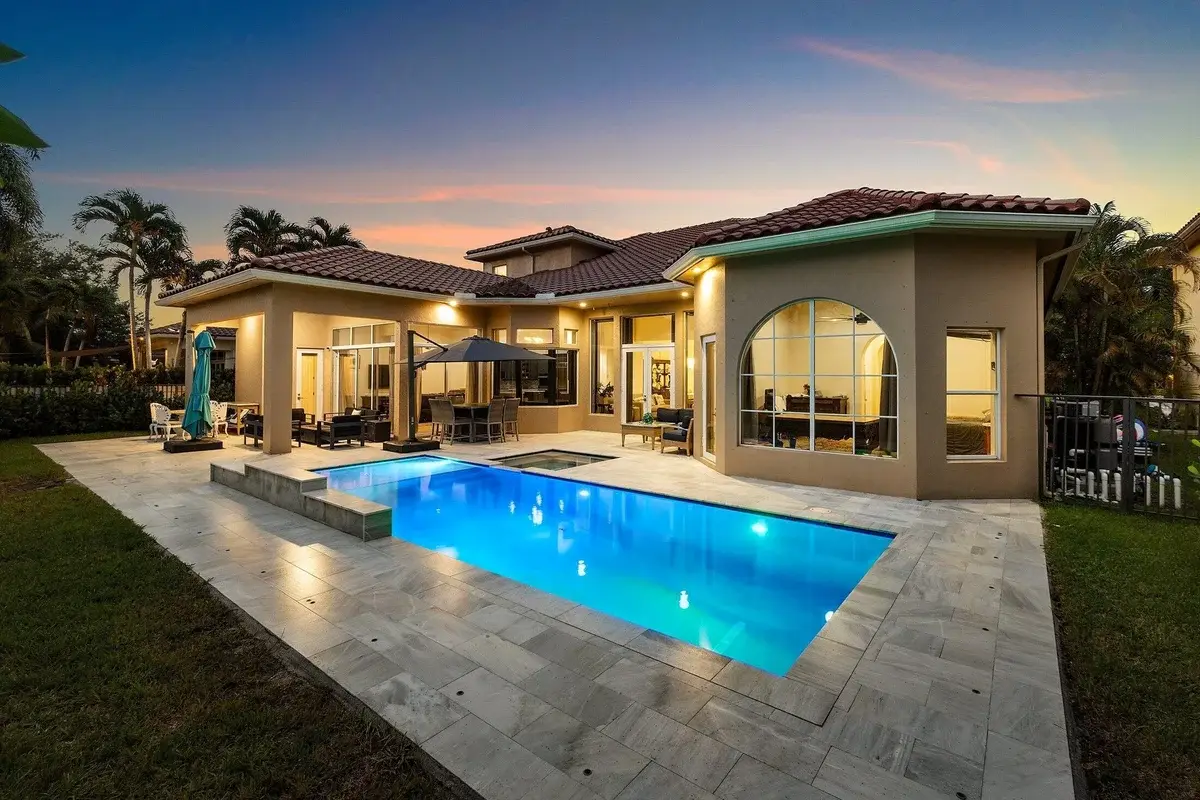 3381 Lago De Talavera, Wellington: photo 1 of 80