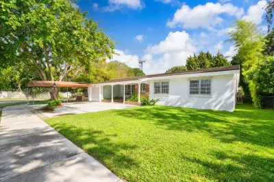 5775 SW 57th Ter, Miami: photo 1 of 27