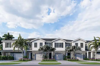 143 NE 14th Rd, Homestead: photo 1 of 1