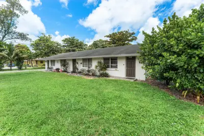 4301 Lakewood Rd, Lake Worth: photo 1 of 22