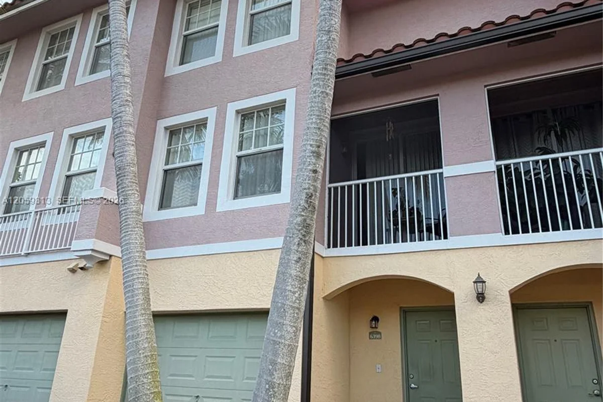 6398 W Sample Rd, Coral Springs: photo 1 of 1
