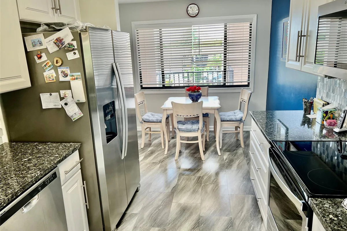 9787 N Belfort Cir #307, Tamarac: photo 1 of 19