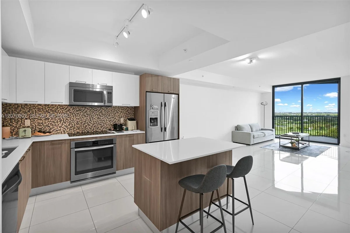 5300 Paseo Blvd #1410, Doral: photo 1 of 26