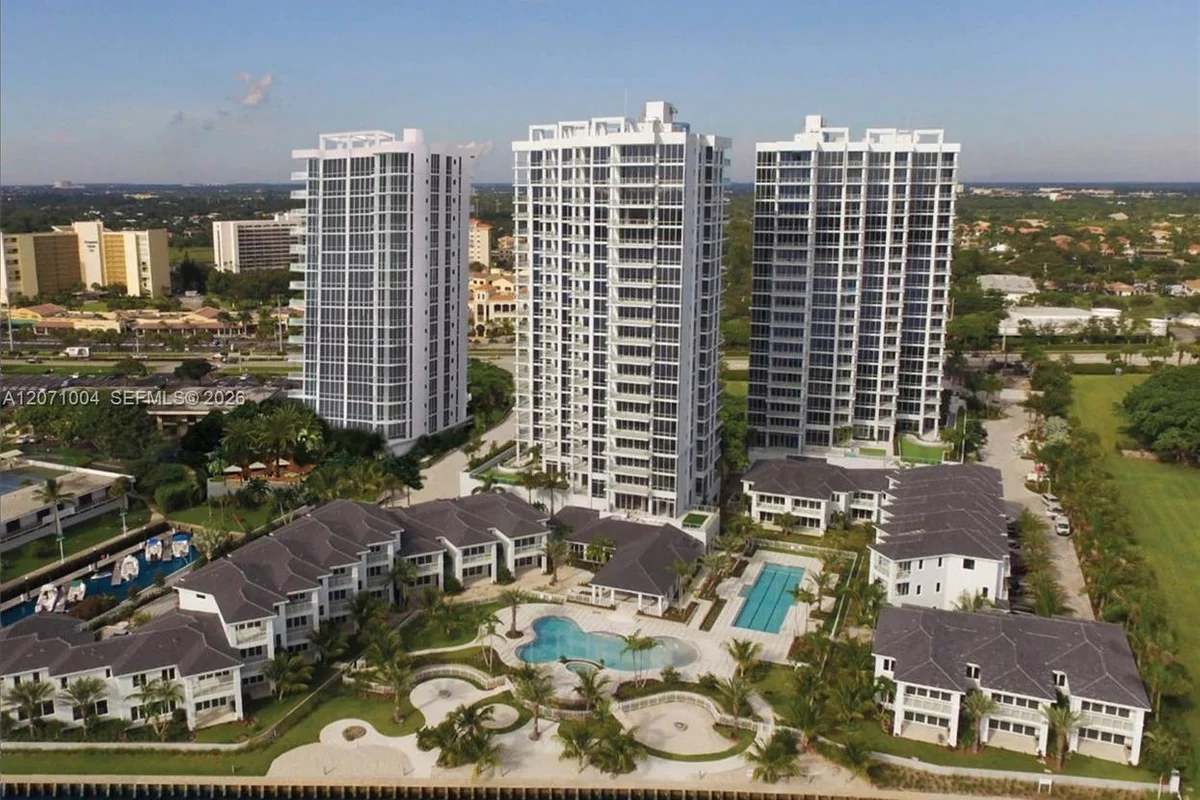 1 Water Club Way #404, North Palm Beach: photo 1 of 20