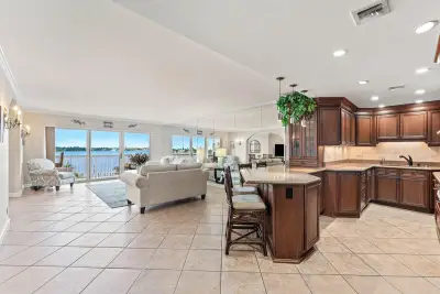 2600 N Flagler Dr #509, West Palm Beach: photo 1 of 19