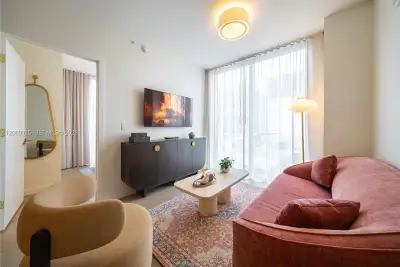 2700 NW 2nd Ave #237, Miami: photo 1 of 31