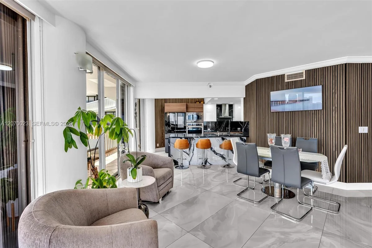 3000 Island Blvd #1106, Aventura: photo 1 of 100