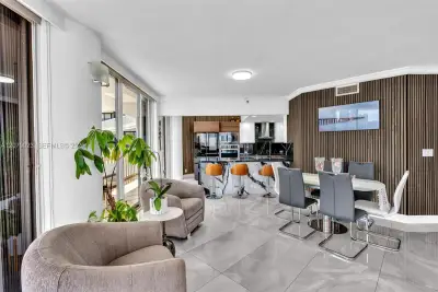 3000 Island Blvd #1106, Aventura: photo 1 of 100