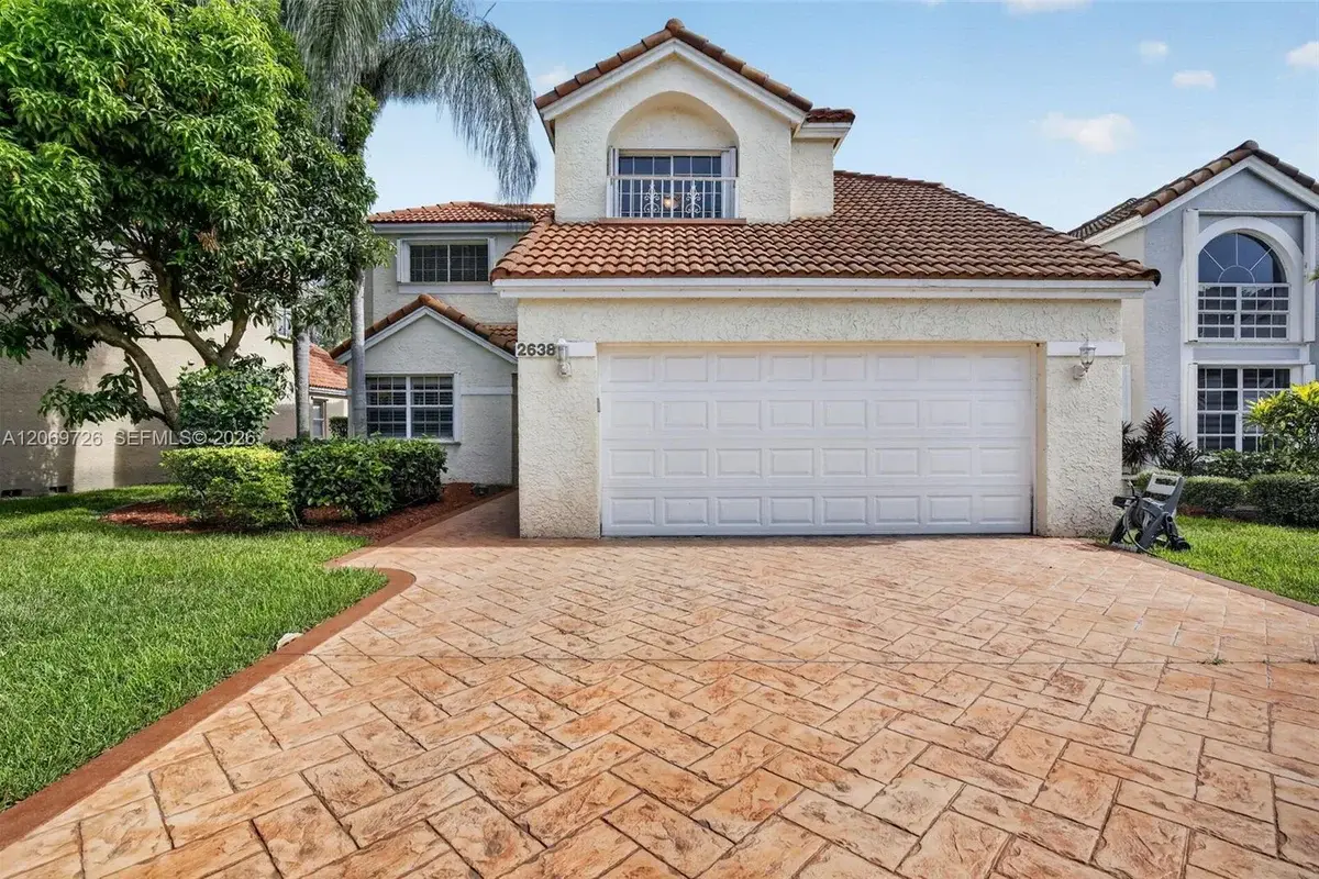 2638 Oak Park Cir, Davie: photo 1 of 41