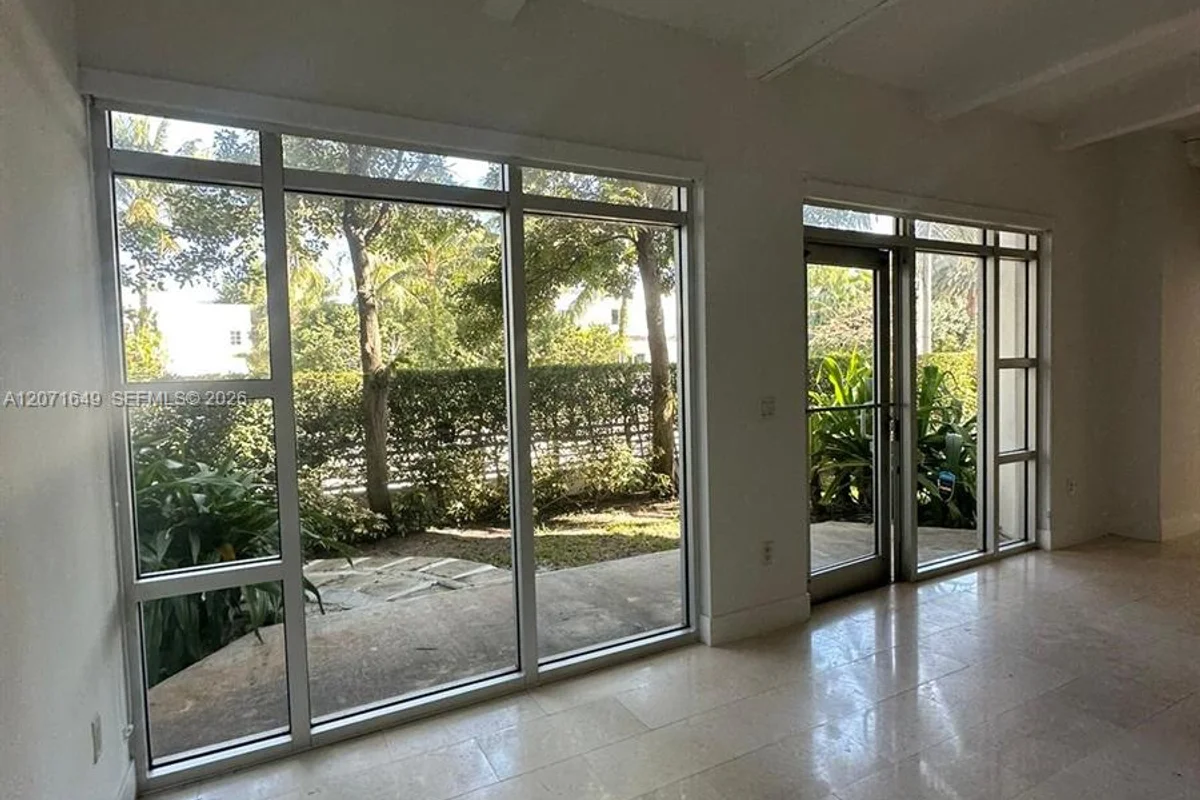 7728 Collins Ave #1, Miami Beach: photo 1 of 13