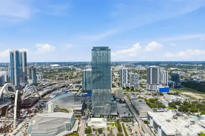 1400 Biscayne Blvd #3004, Miami: photo 1 of 60
