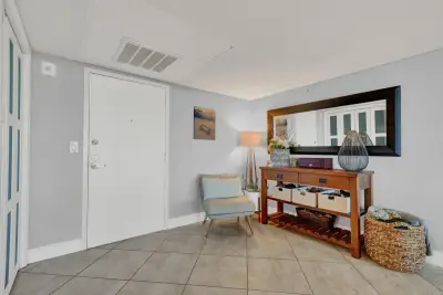 859 Jeffery St #7050, Boca Raton: photo 1 of 37