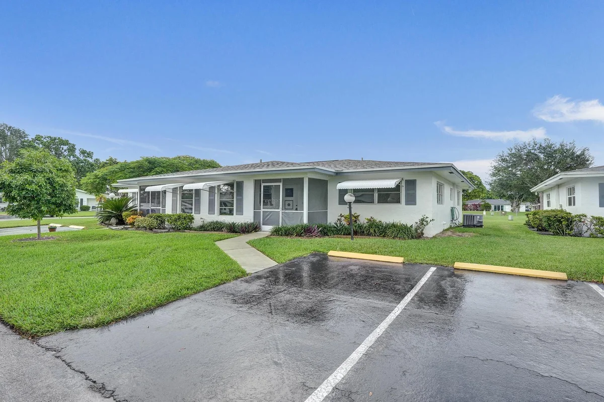 1050 NW 87th Ave #B141, Plantation: photo 1 of 34