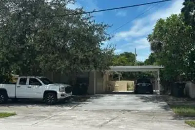 405 NE 3rd Ave, Delray Beach: photo 1 of 1