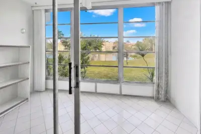 3051 Sunrise Lakes Dr E #203, Sunrise: photo 1 of 20