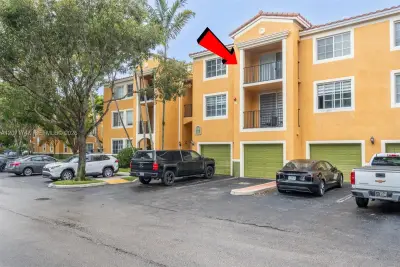 2280 E Preserve Way #303, Miramar: photo 1 of 29