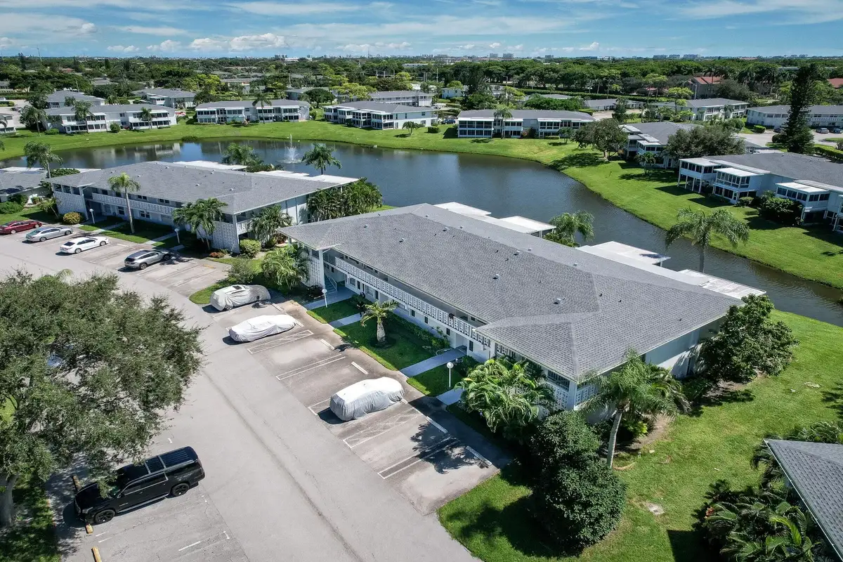 2830 SW 13th St #101, Delray Beach: photo 1 of 57